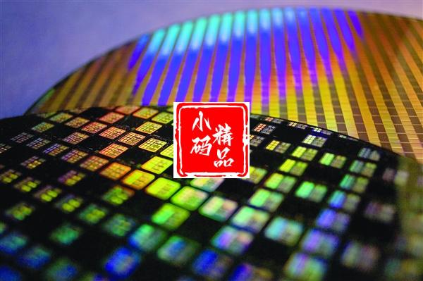 完全自主！国产CPU龙芯中科3A6000研制成功，性能相当于10代酷睿